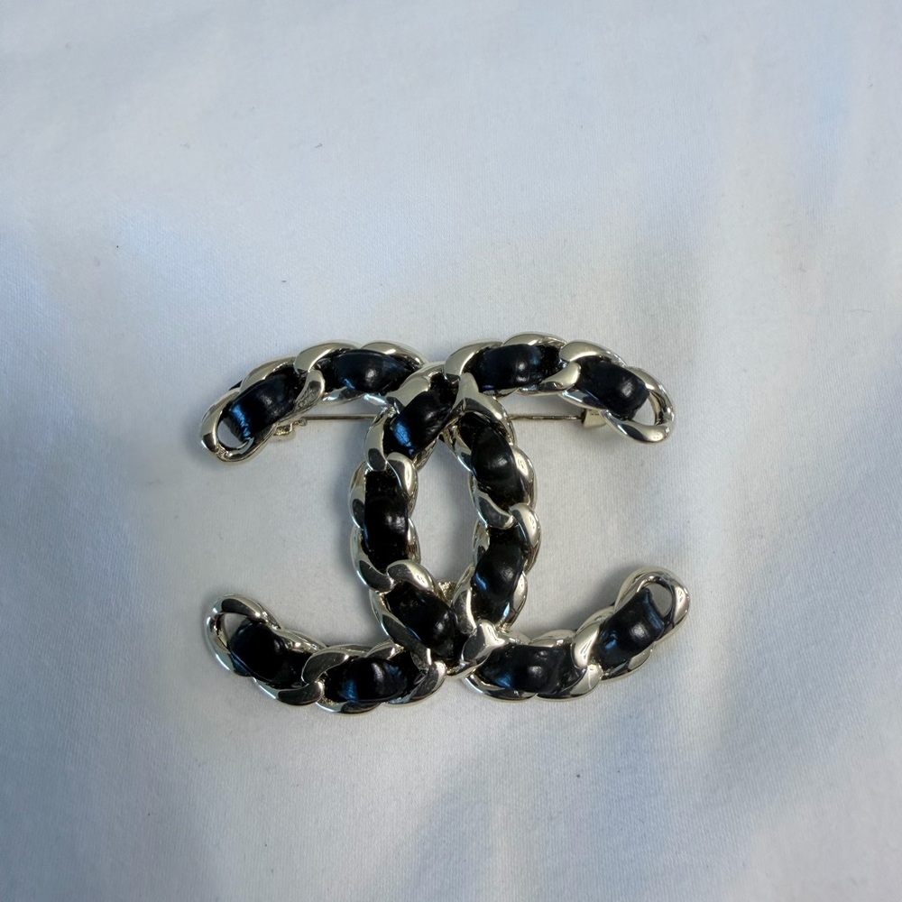 Chanel CC Brooch